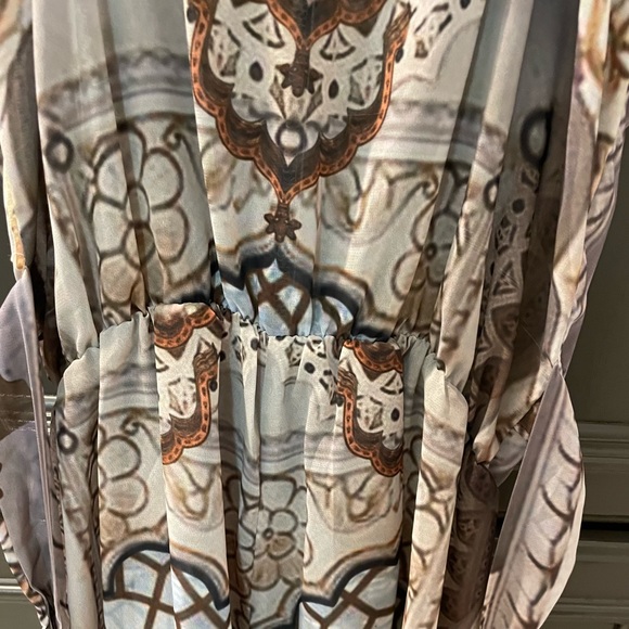 Romper - Picture 6 of 7